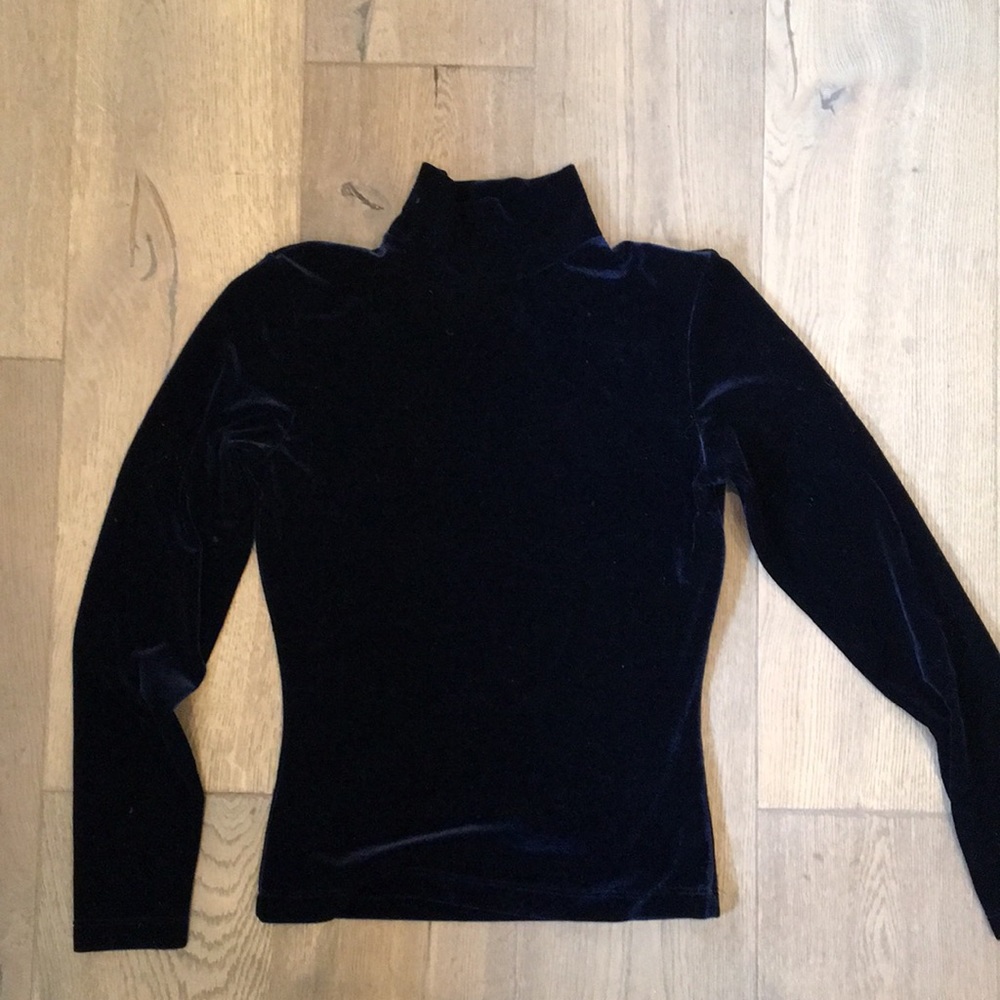 Velour turtle neck